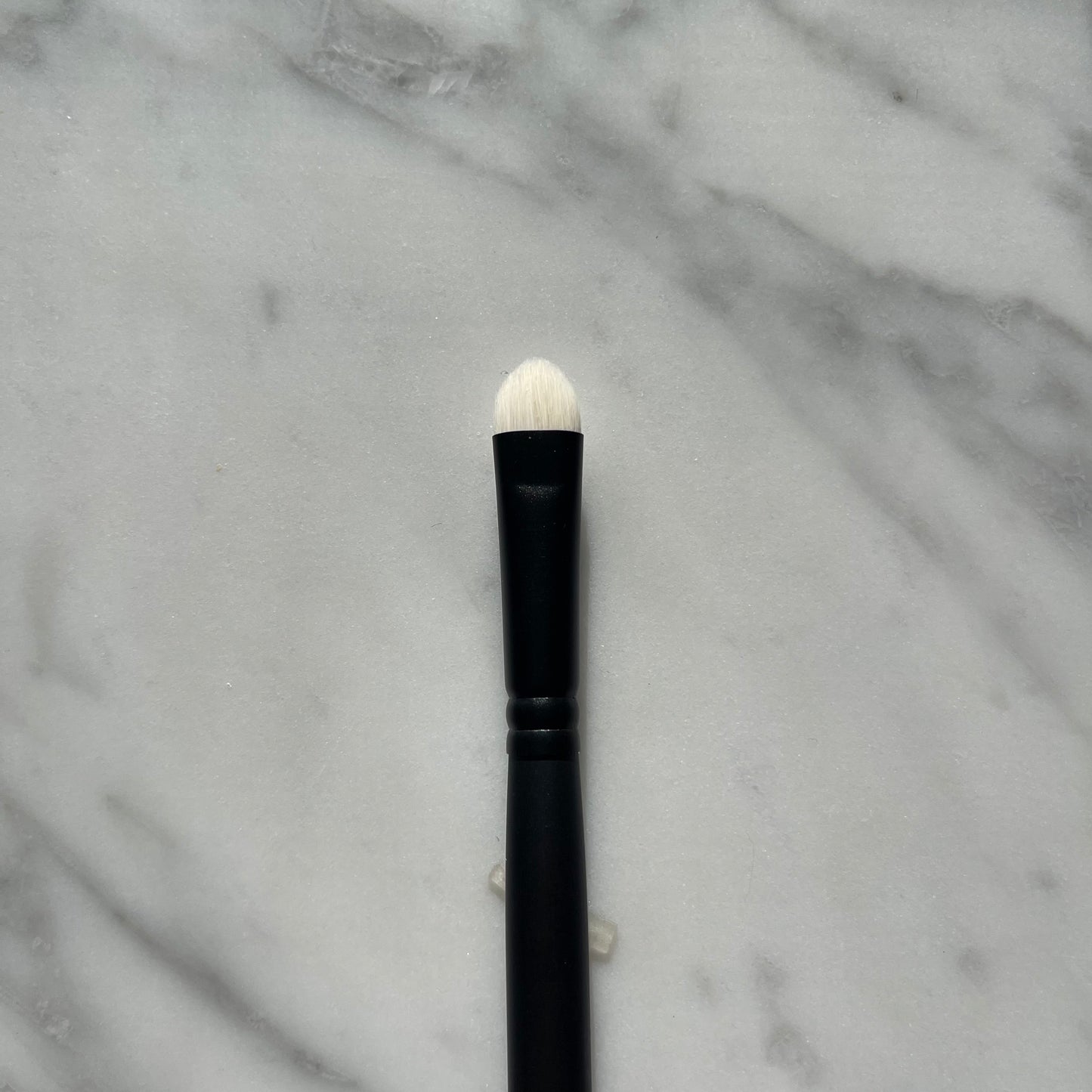 HD White Large Chisel Brush