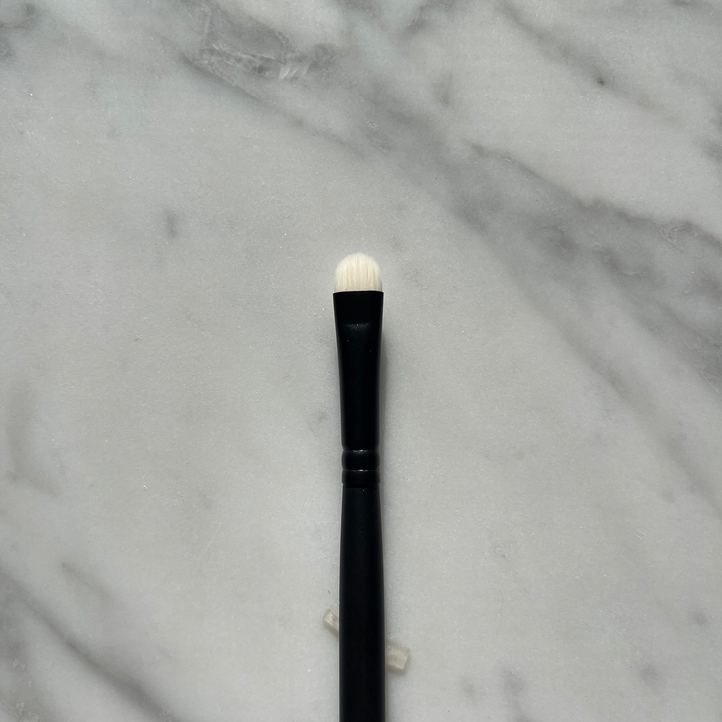 HD White Small Chisel Brush