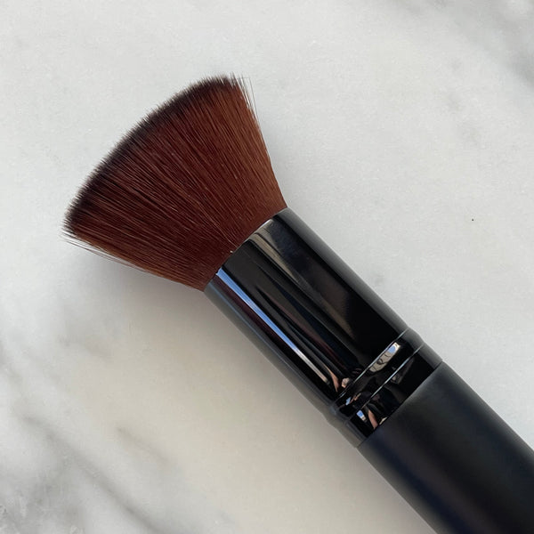 Lux Flat Buffer Face Brush